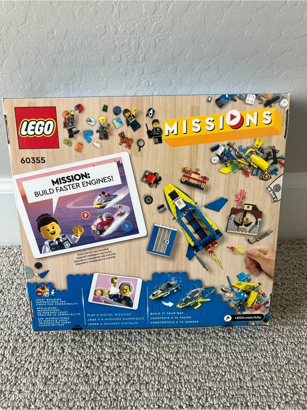 LEGO City Blue and Yellow Water Police Detective Missions $45 NIB